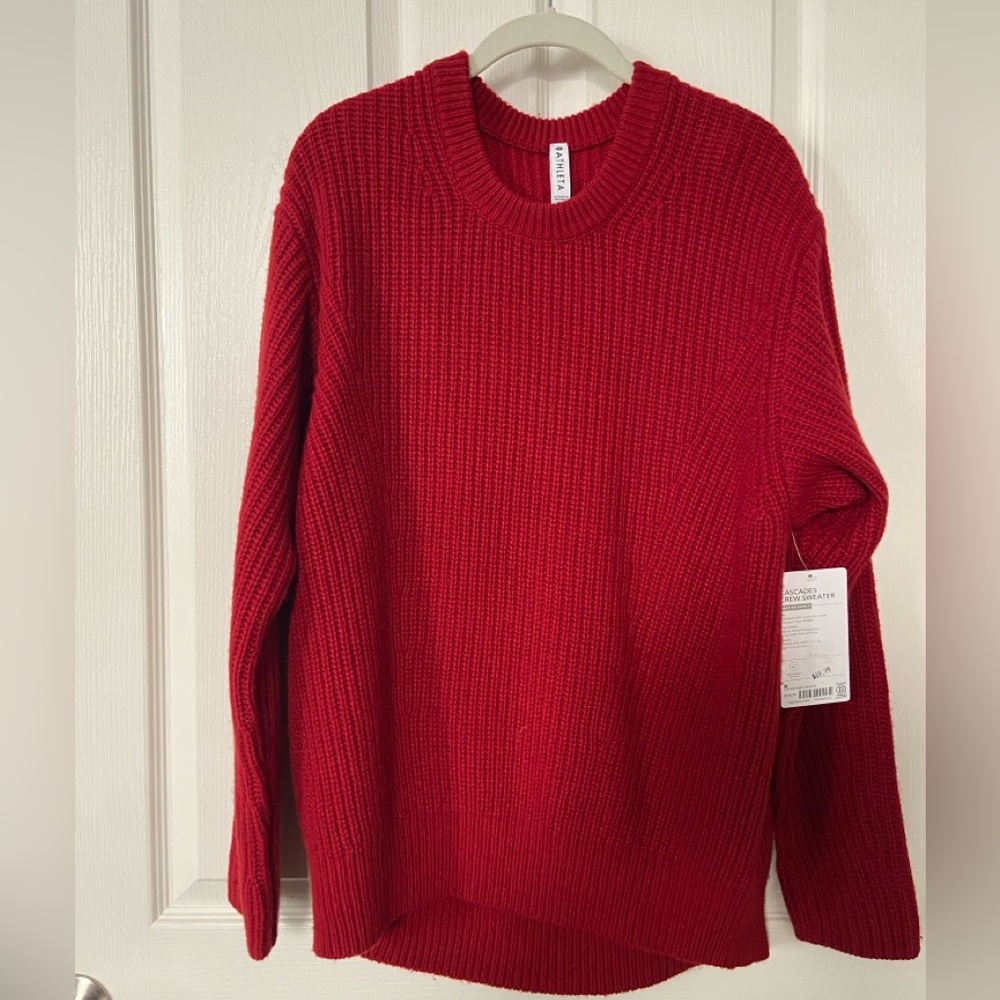 NWT Athleta Cascades Cocoon Cable Knit Sweater women’s S Red Holiday Cozy